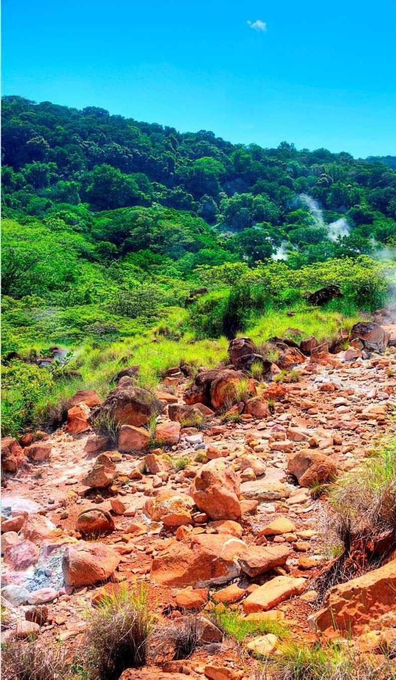 Sendero volcánico a Las Pailas